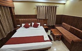 Tirupati Lodge Njp
