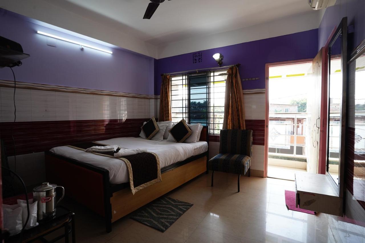 Tirupati Lodge Njp Siliguri Exterior photo